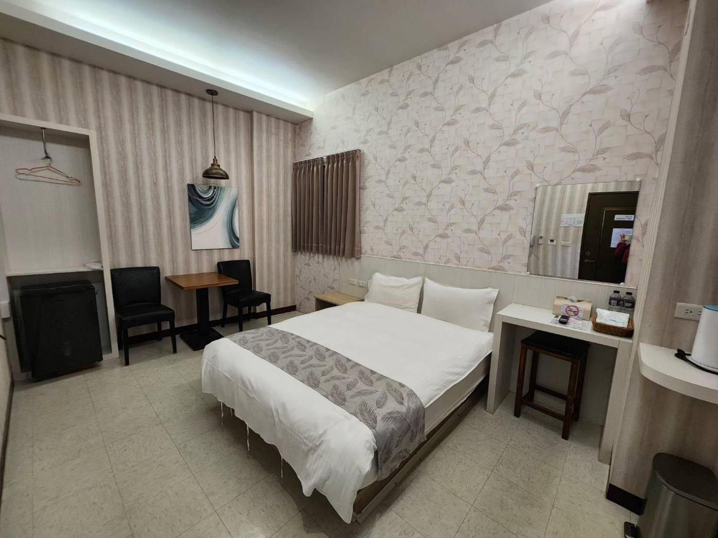 Jia-Jia Business Hotel Luodong Zewnętrze zdjęcie