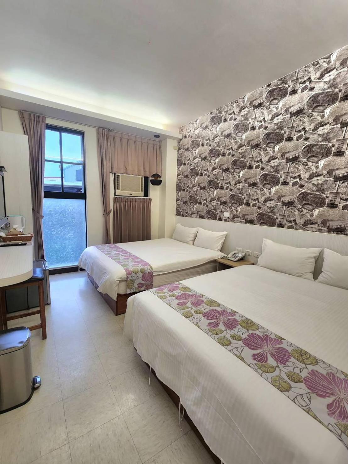 Jia-Jia Business Hotel Luodong Zewnętrze zdjęcie