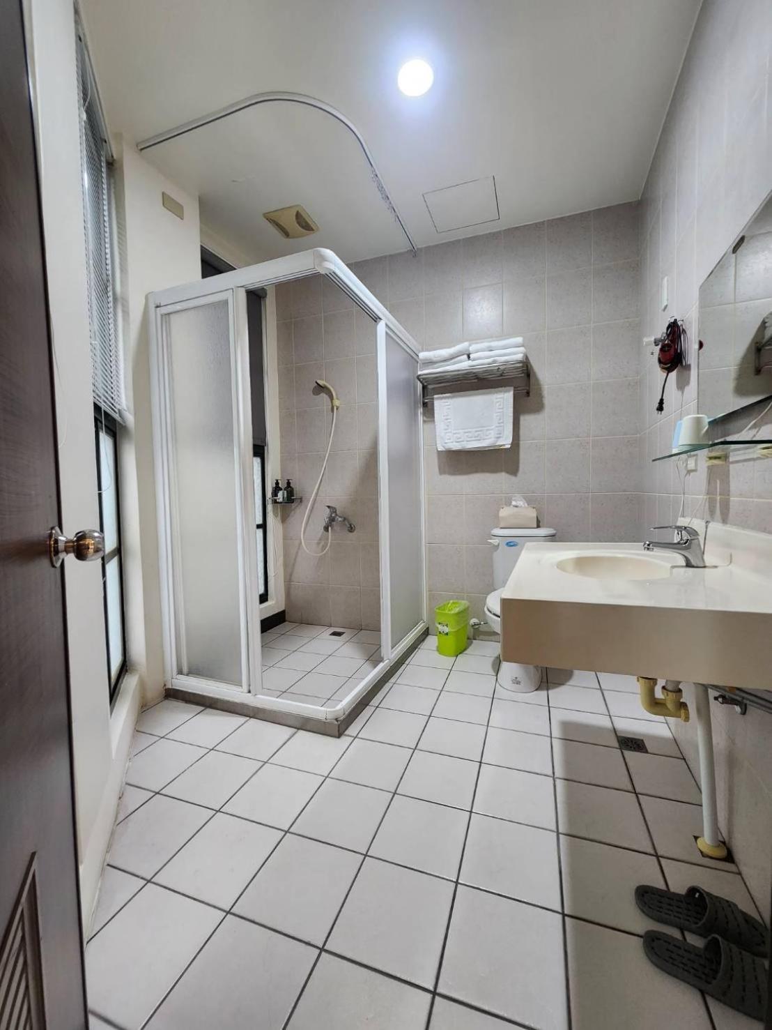 Jia-Jia Business Hotel Luodong Zewnętrze zdjęcie